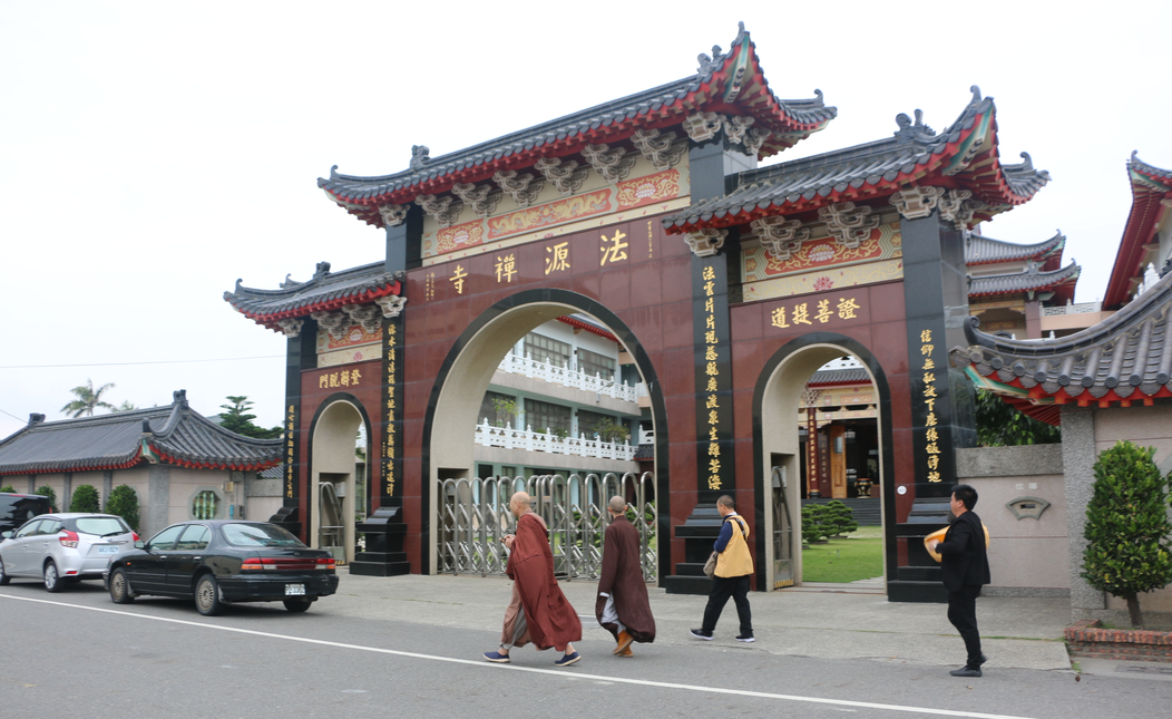 2018年台湾寺院参访事记 - 石狮龙海寺